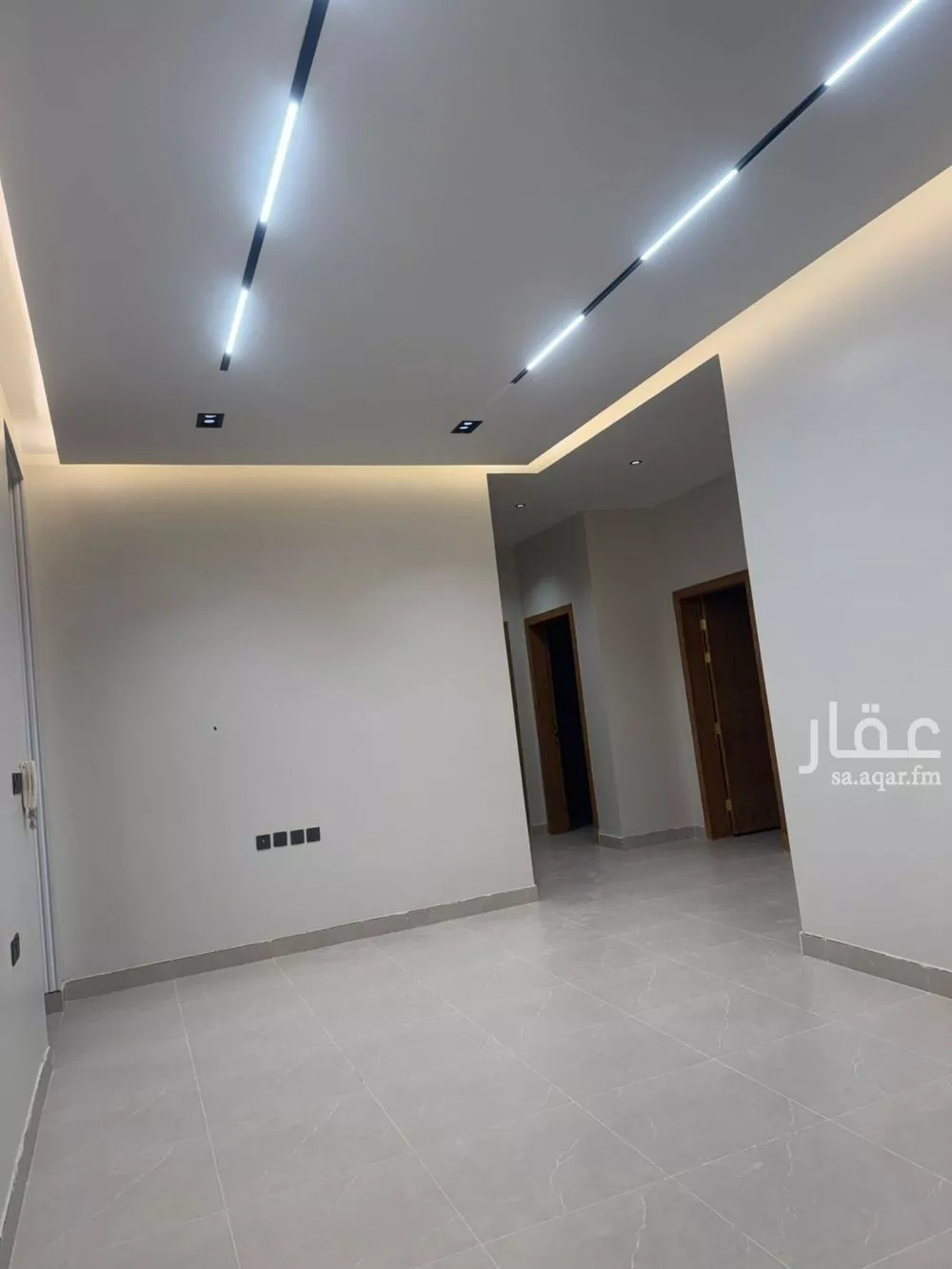 فيلا 6 غرف في العزيزية 4