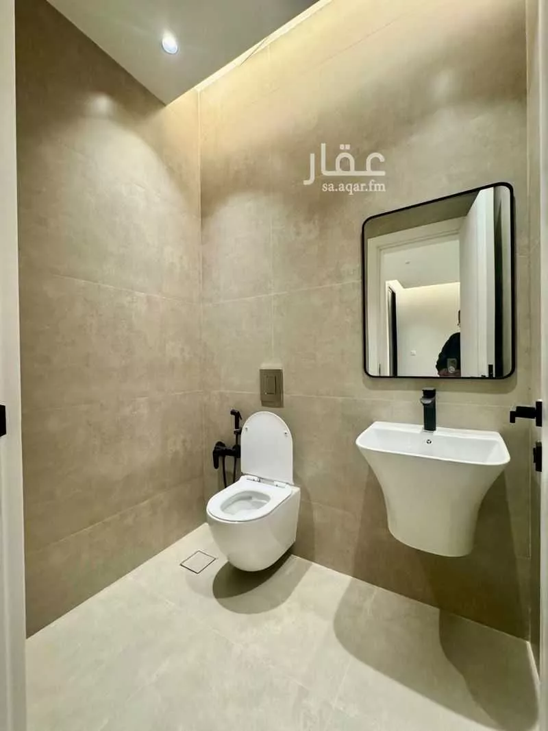 3 bedroom apartment in Al Aridh, Riyadh 5