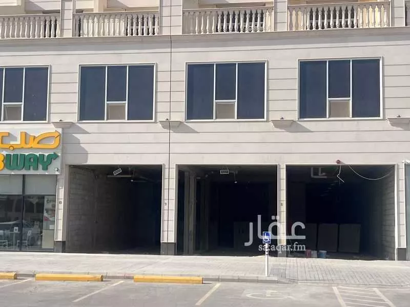 محل 55 م² في الندى 3