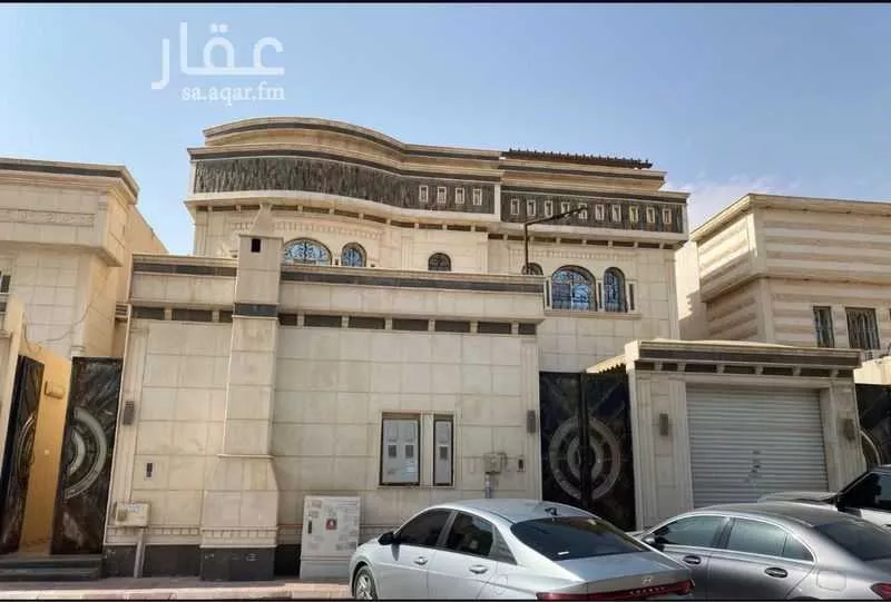 شقة 8 غرف في الرمال