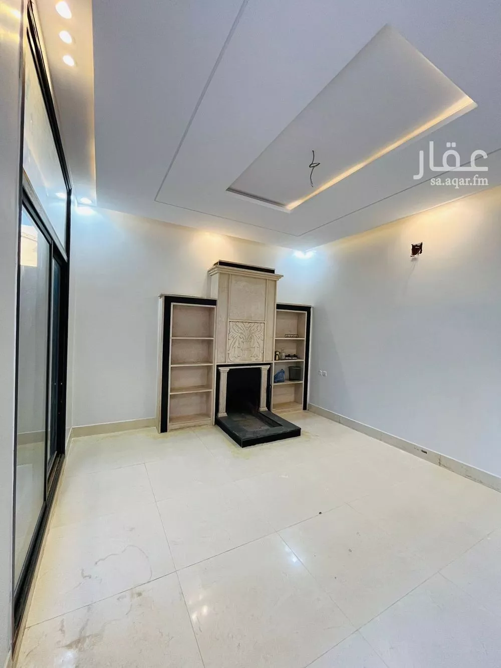 فيلا 6 غرف في الرمال 2