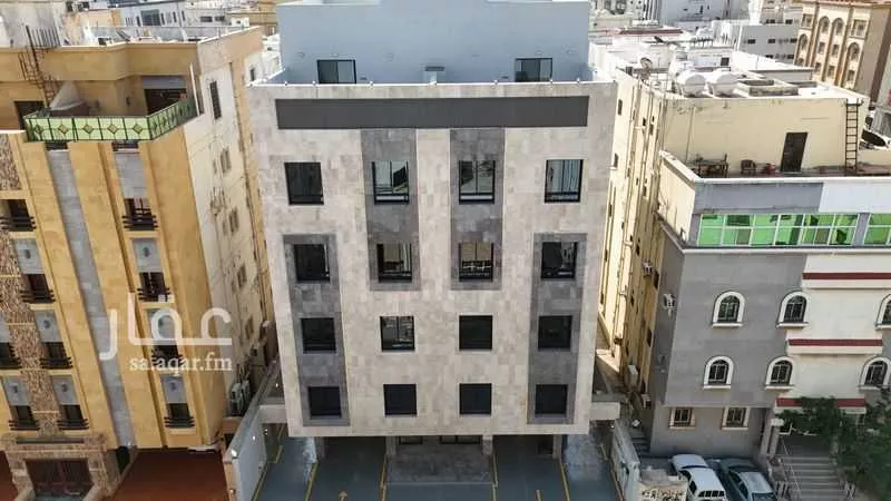4 bedroom apartment in Al Rawdah, Jeddah 6