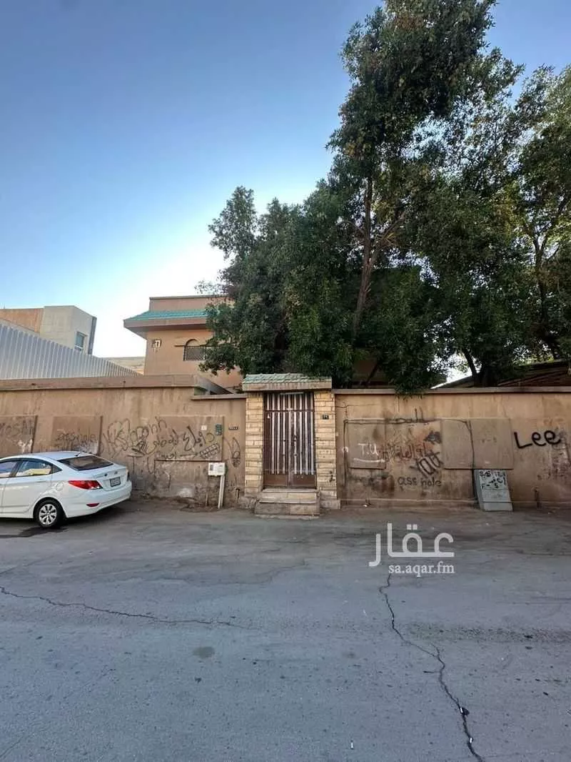 5 bedroom villa in Al Badiah