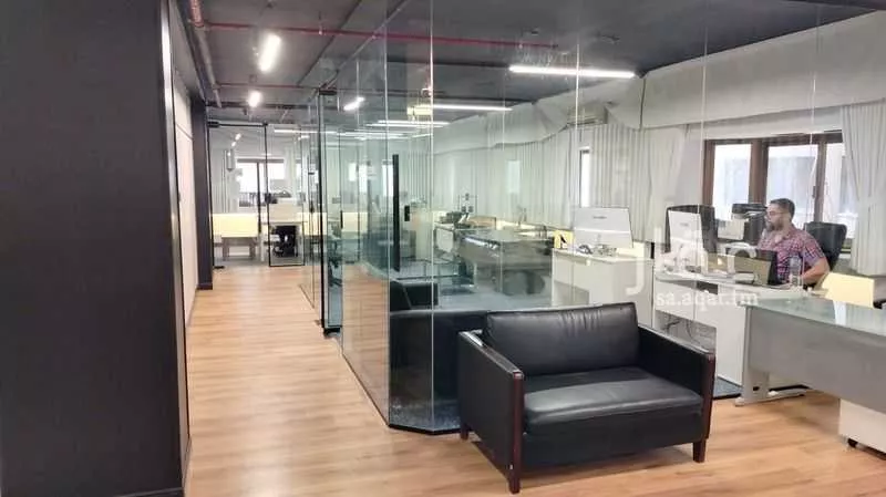 300 sqm office in Al Zahra 2