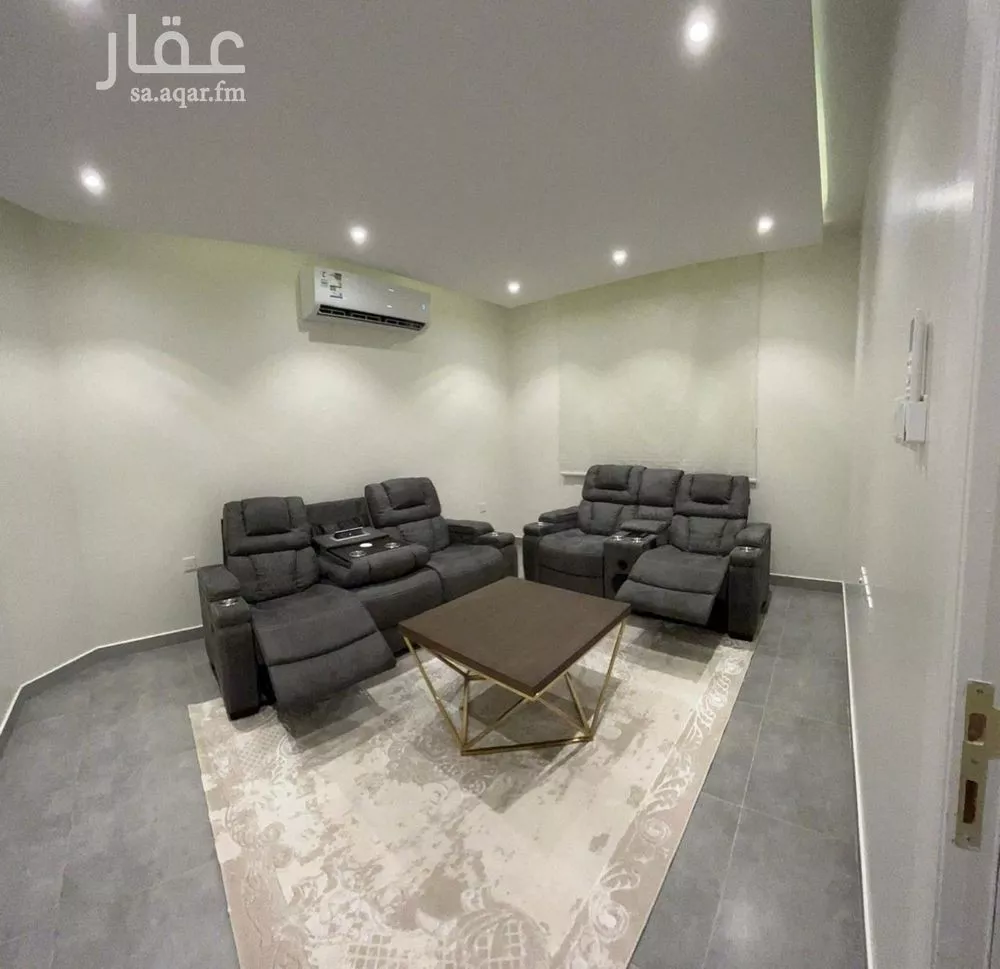 2 bedroom floor in Al Narjis 5