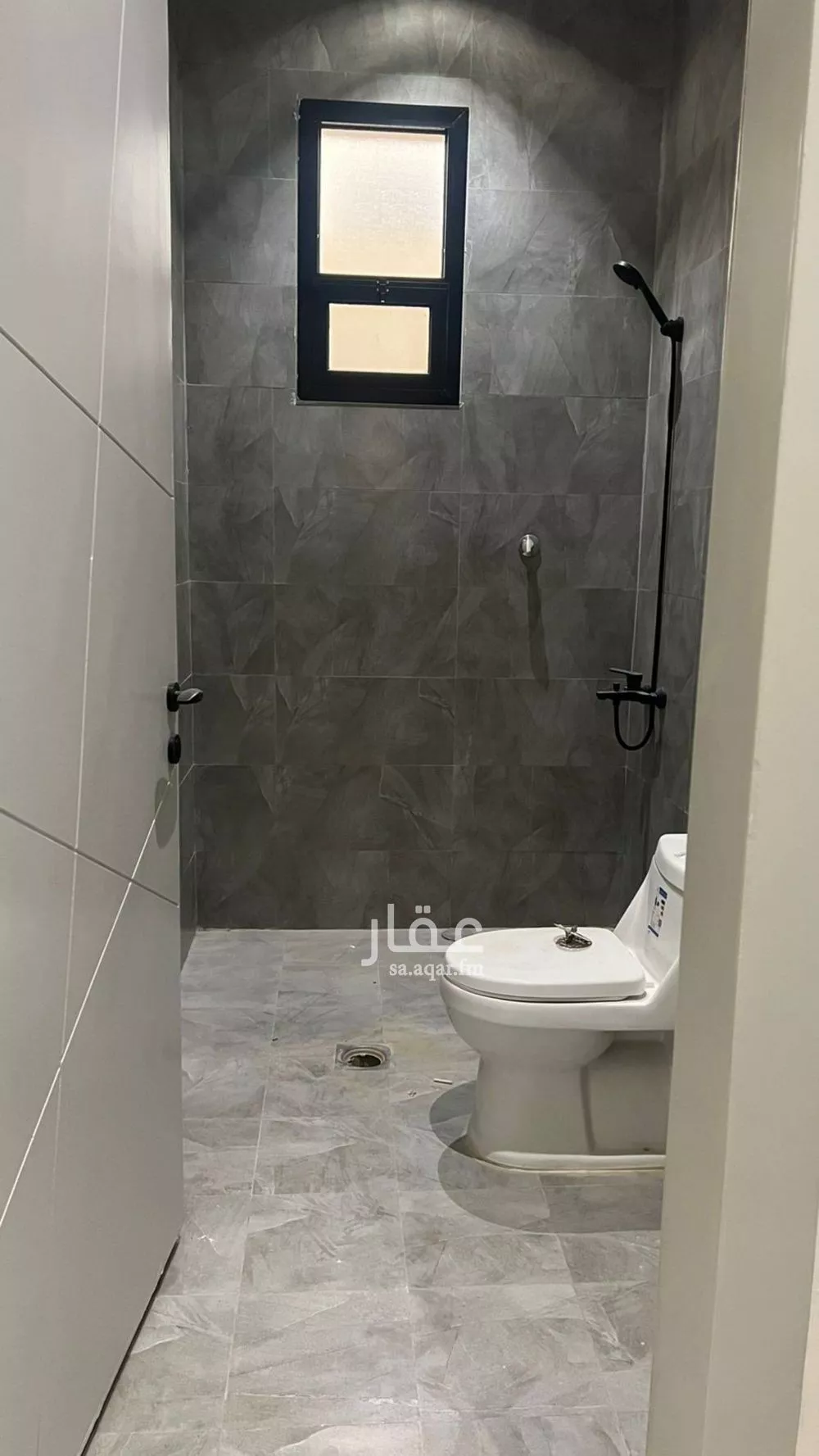 فيلا 5 غرف في بدر 2