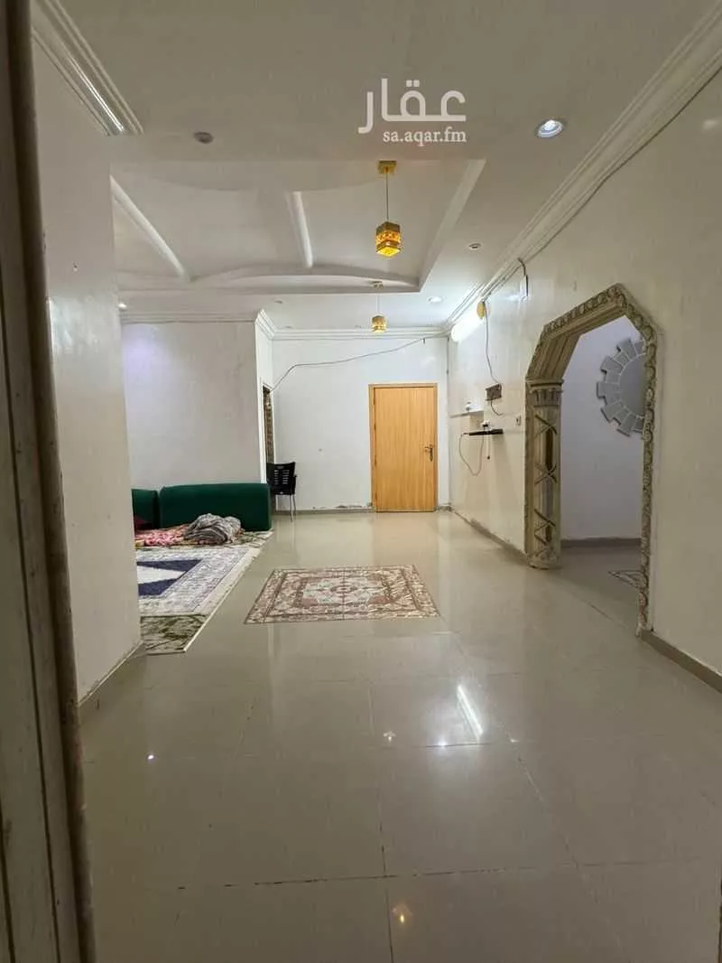 فيلا 5 غرف في النظيم 5