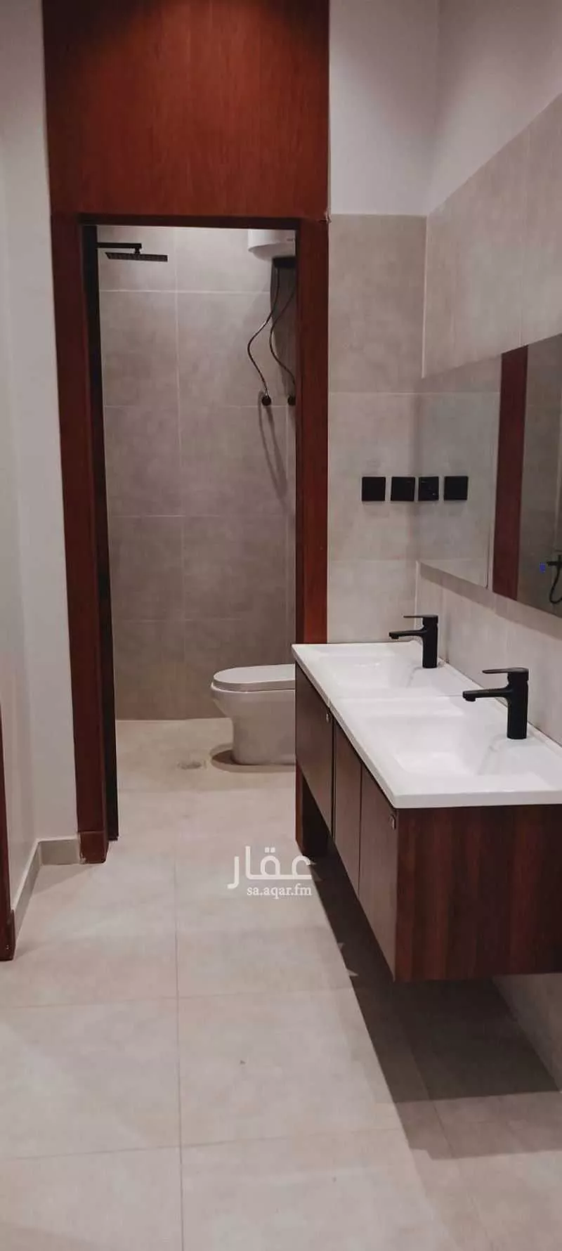 شقة 4 غرف في النظيم 2