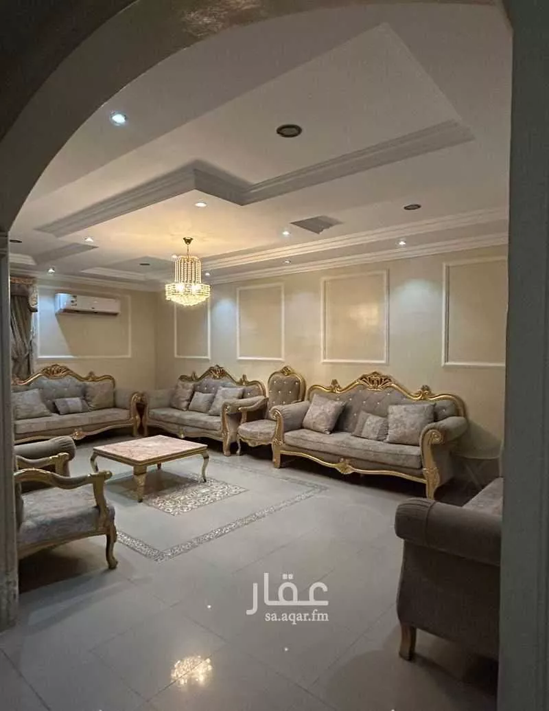 فيلا 5 غرف في الجنادرية 2