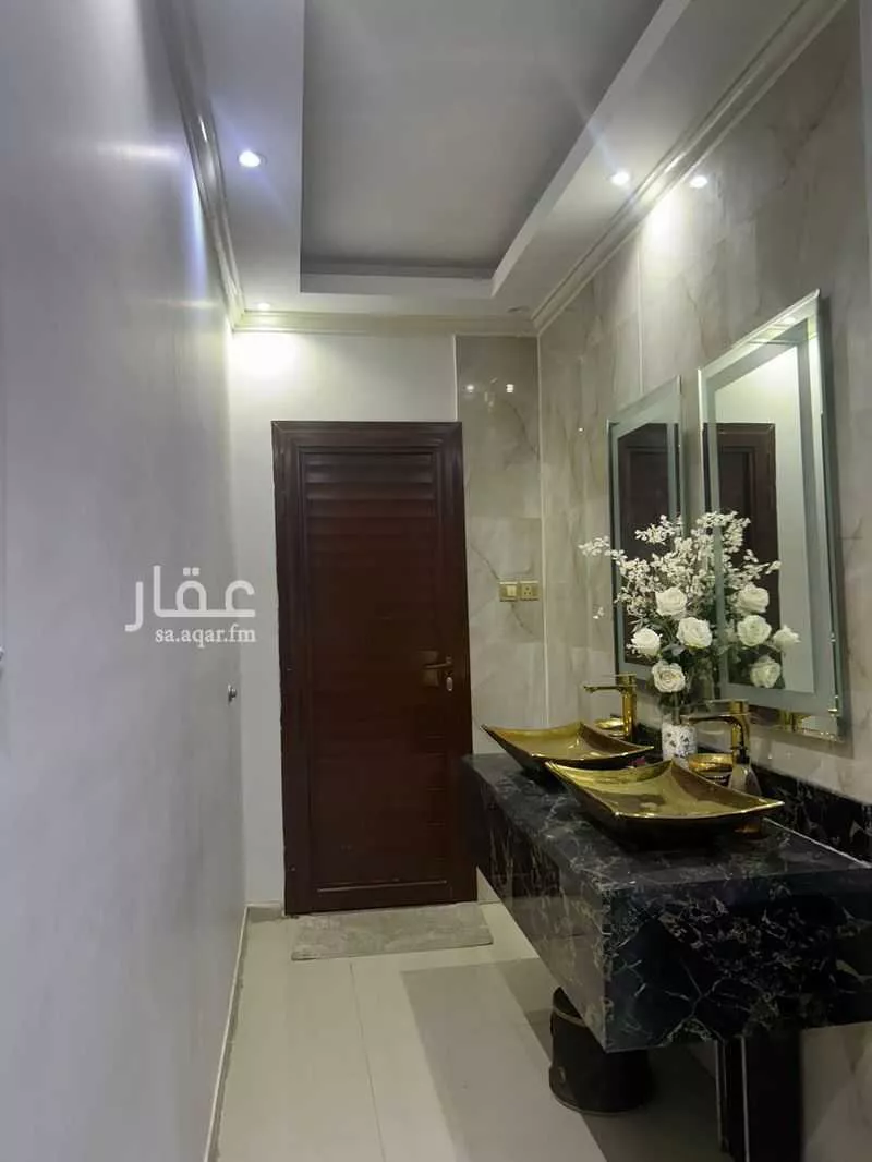 فيلا 5 غرف في الجنادرية 5