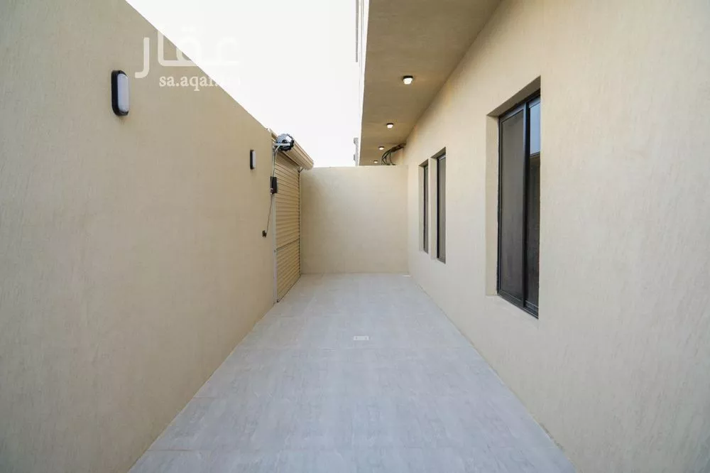 4 bedroom apartment in As Sawari 5