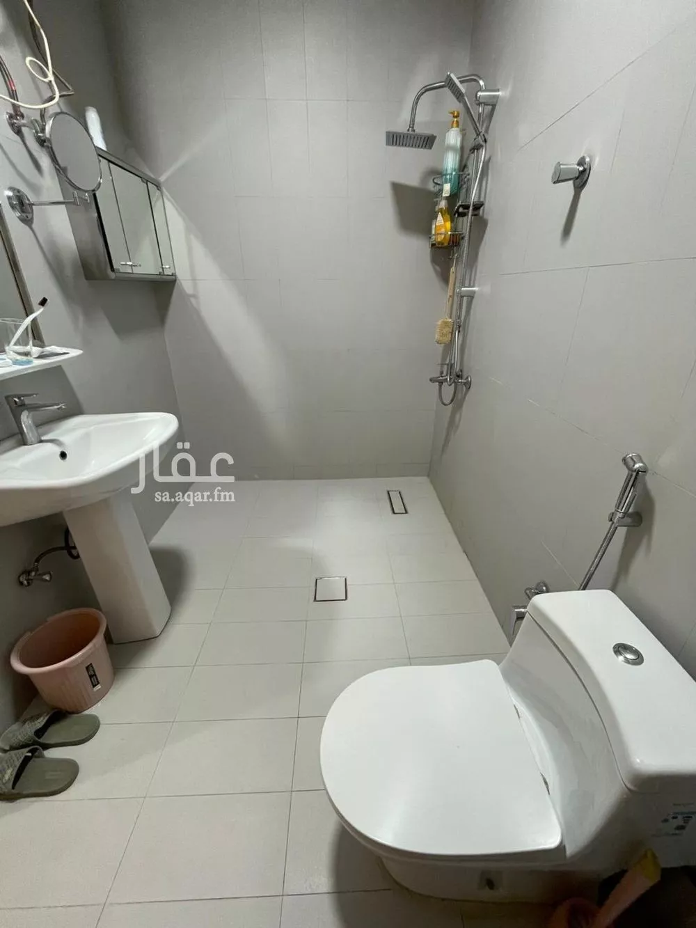 9 bedroom villa in Sultana, Riyadh 13