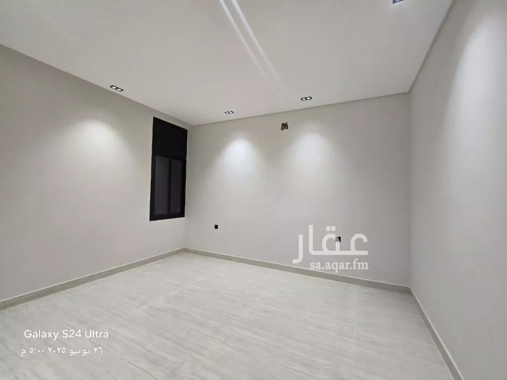 5 bedroom floor in Tuwaiq 4