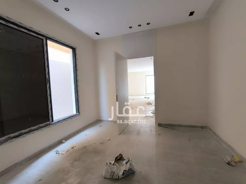 5 bedroom floor in Okaz 4