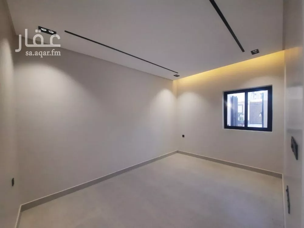 4 bedroom floor in As Suwaidi 4