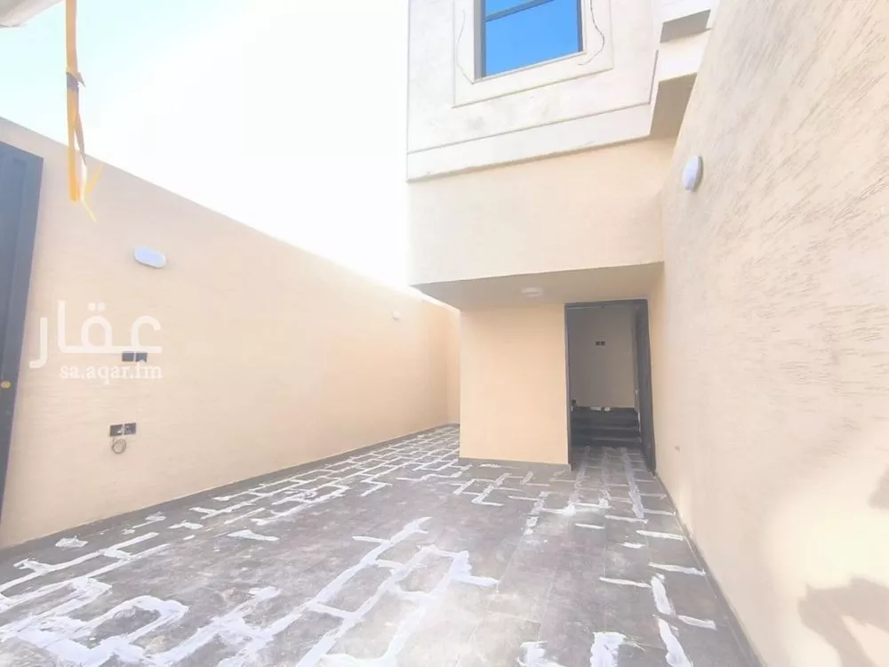 دور 5 غرف في عكاظ 2