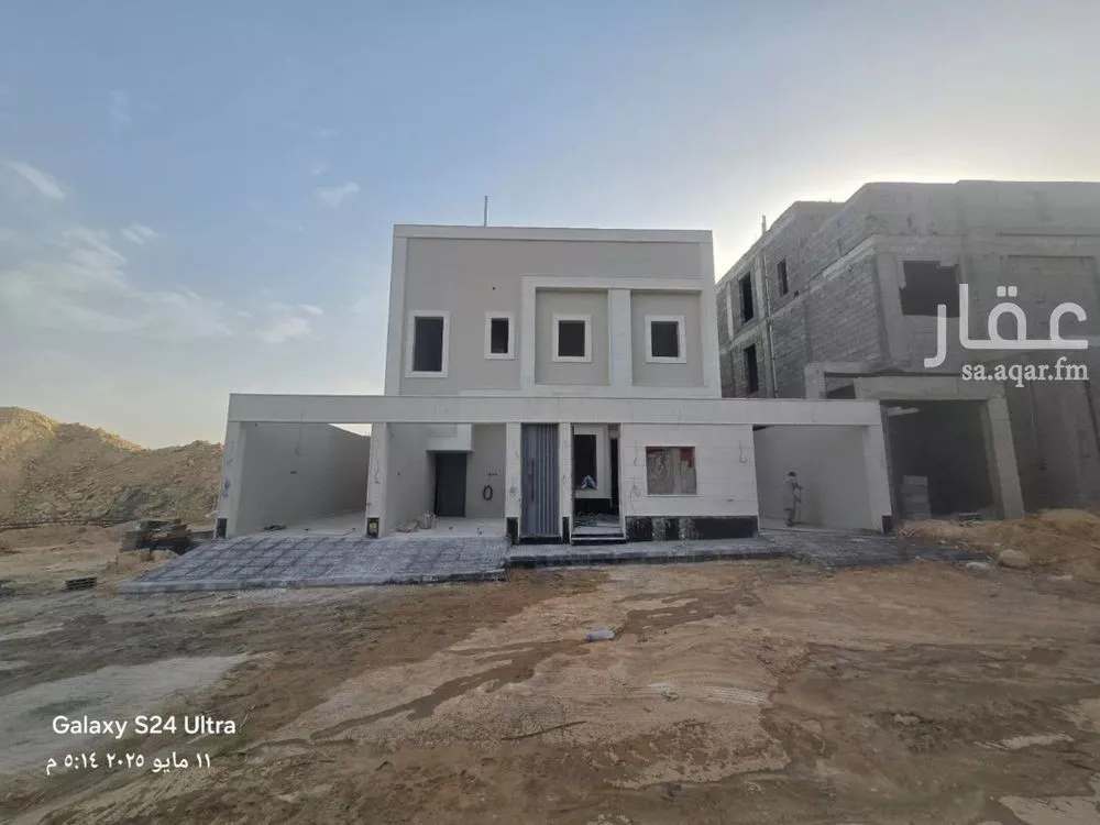 دور 3 غرف في طيبة