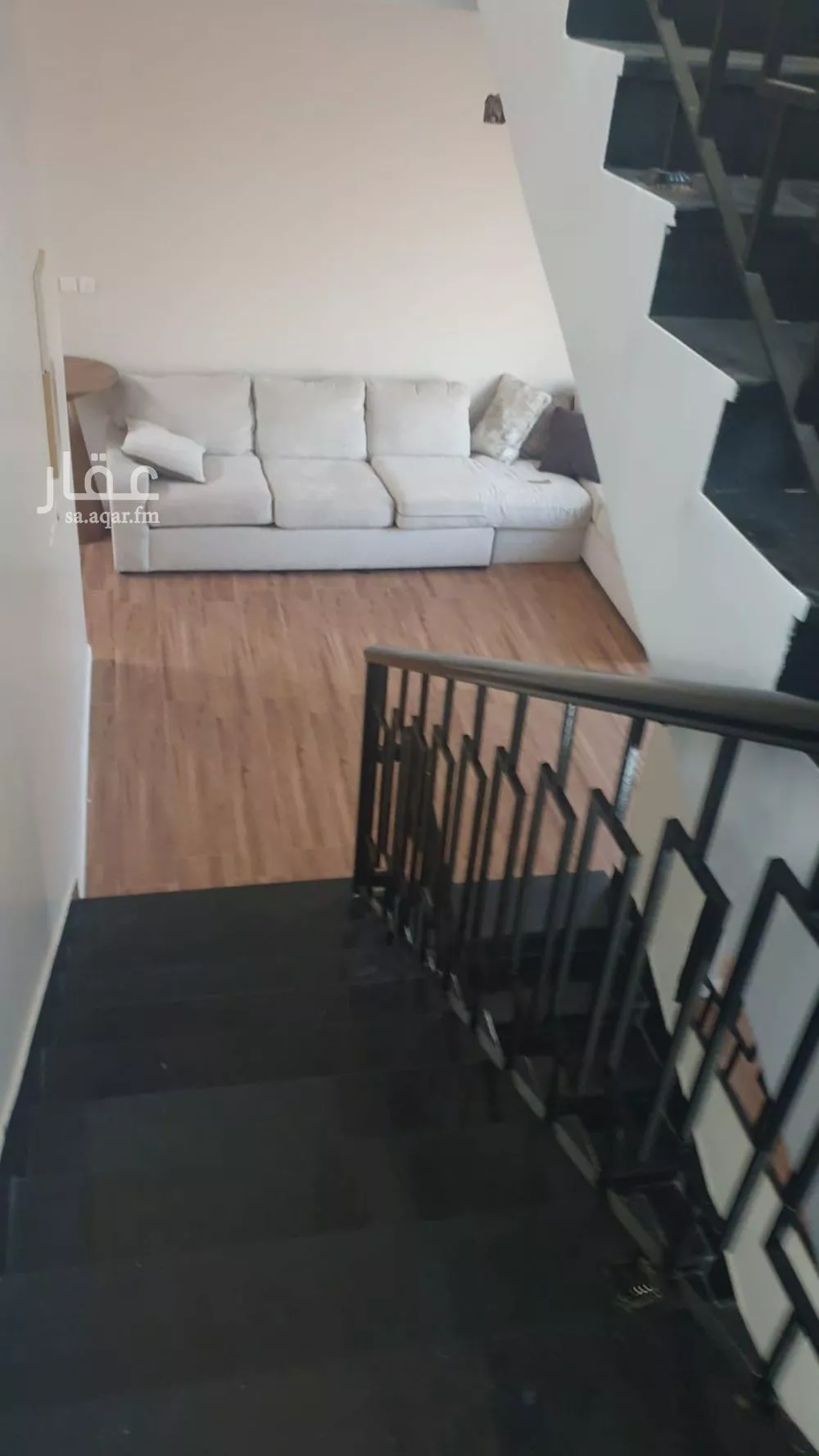 فيلا 9 غرف في بدر 3