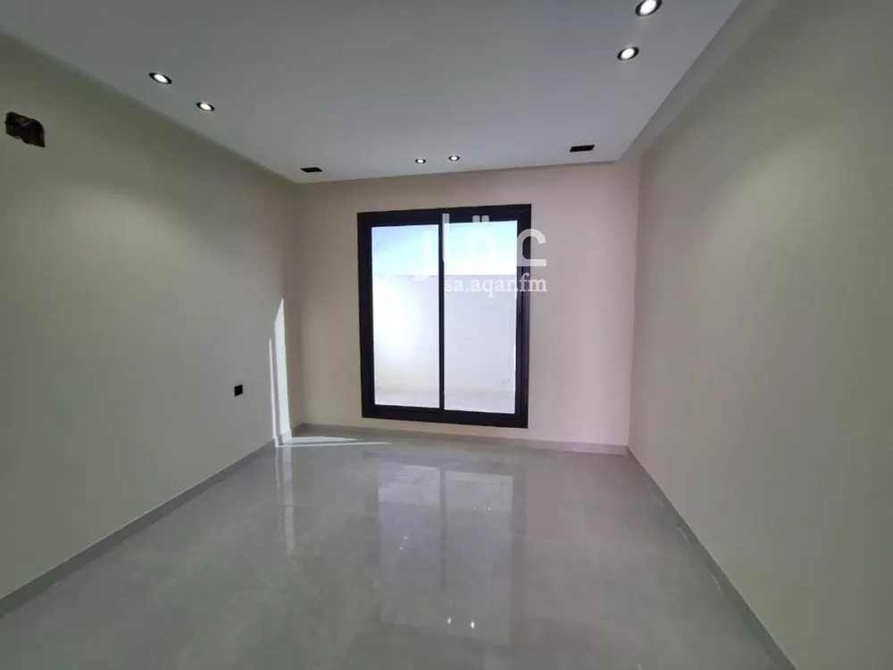 دوبلكس 5 غرف في عكاظ 2