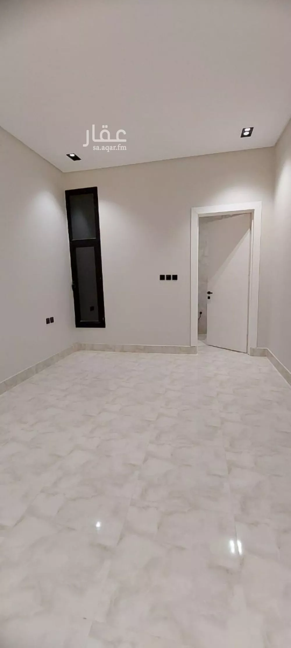 فيلا 7 غرف في العريجاء الغربية 4