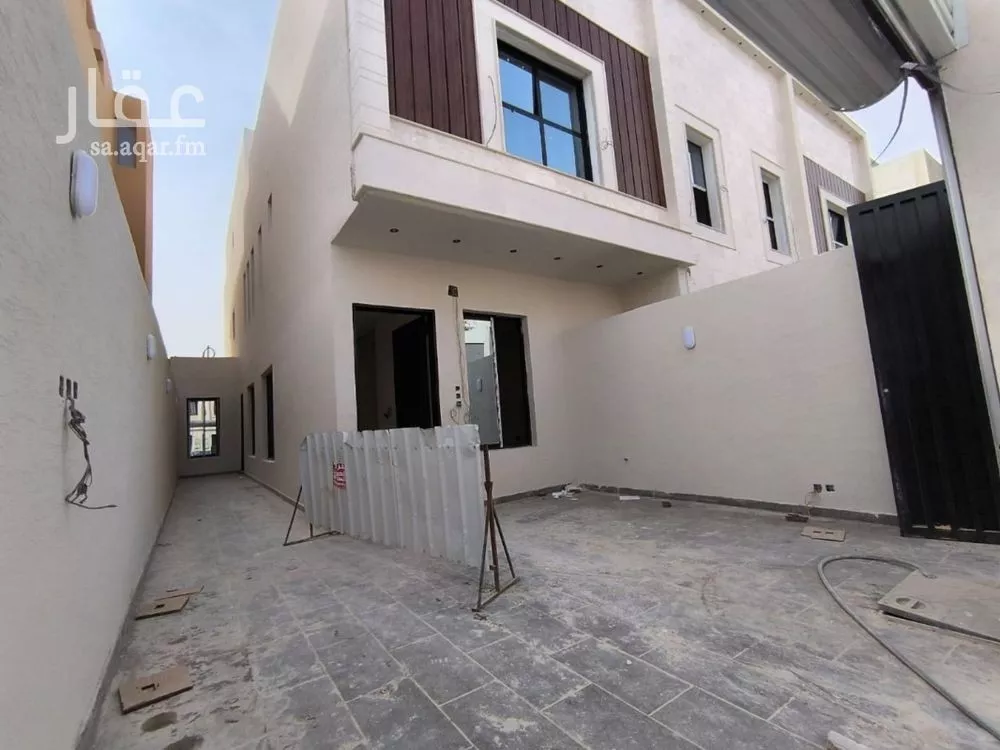 5 bedroom floor in Okaz 3