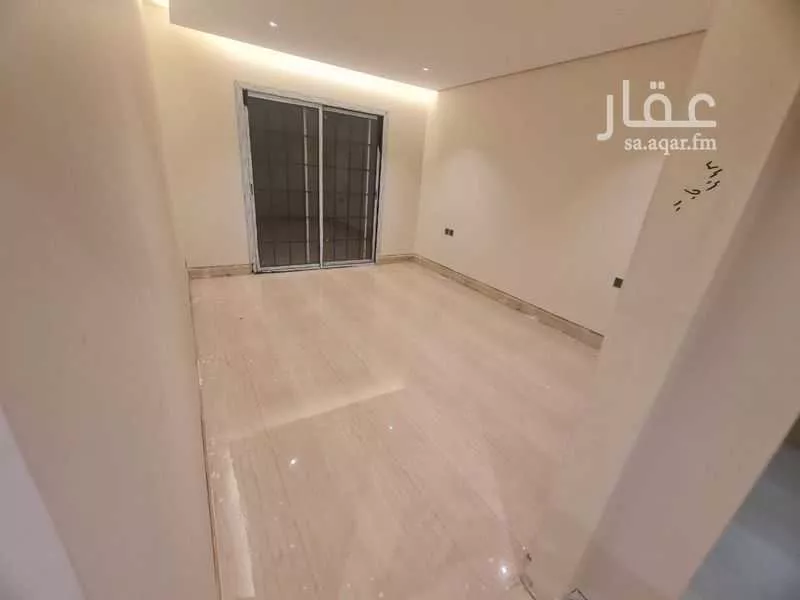 شقة 2 غرف في الملقا 3