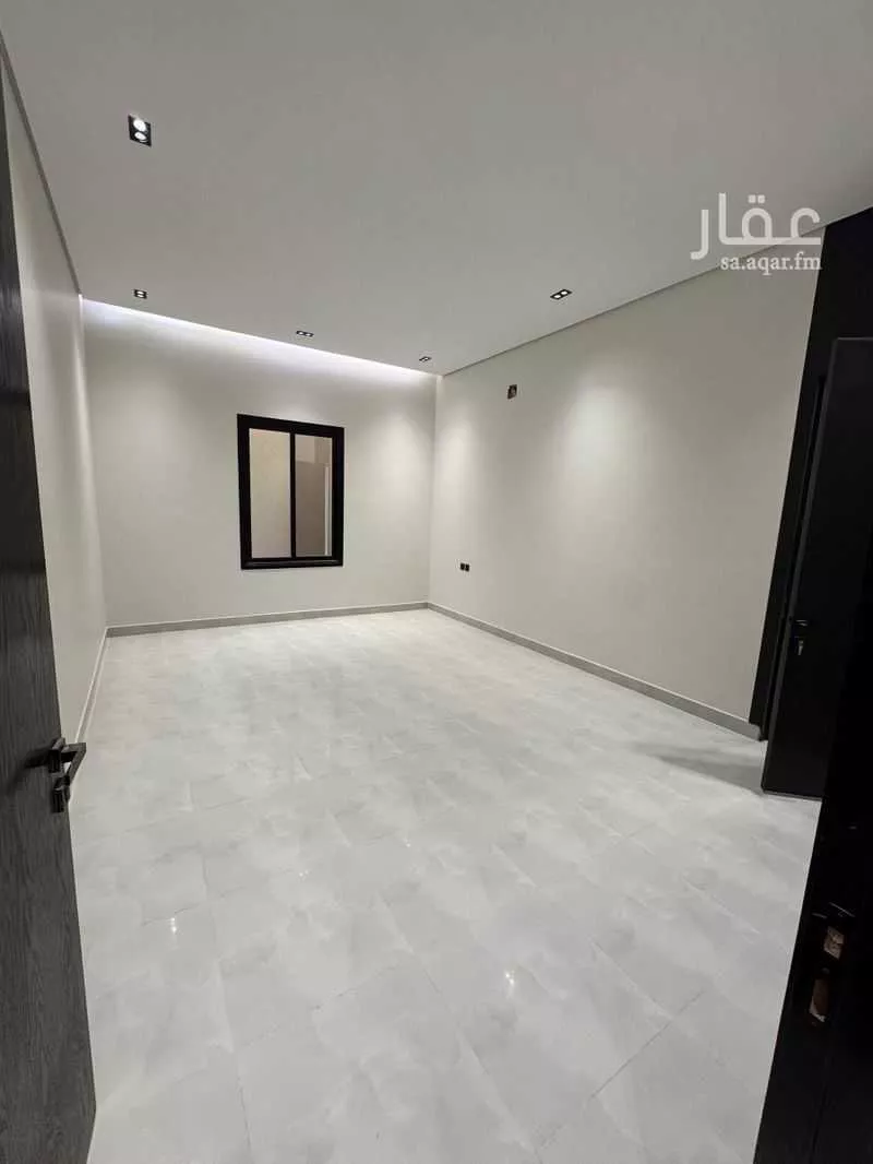 3 bedroom floor in Al Janadriyah 1