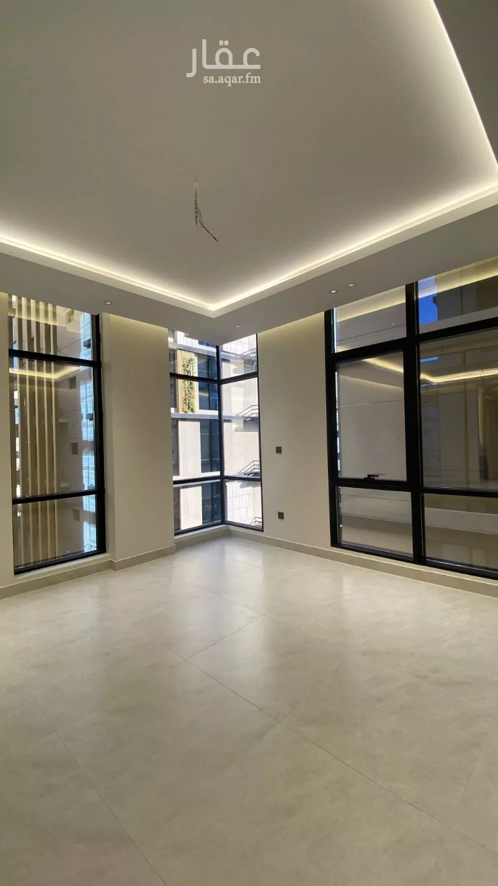 شقة 6 غرف في الروضة 1