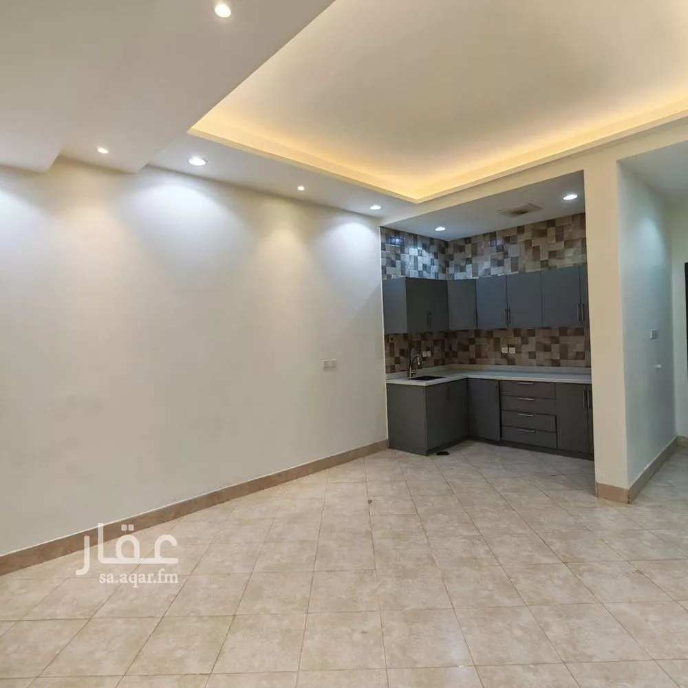 1 bedroom apartment in Al Aridh 4