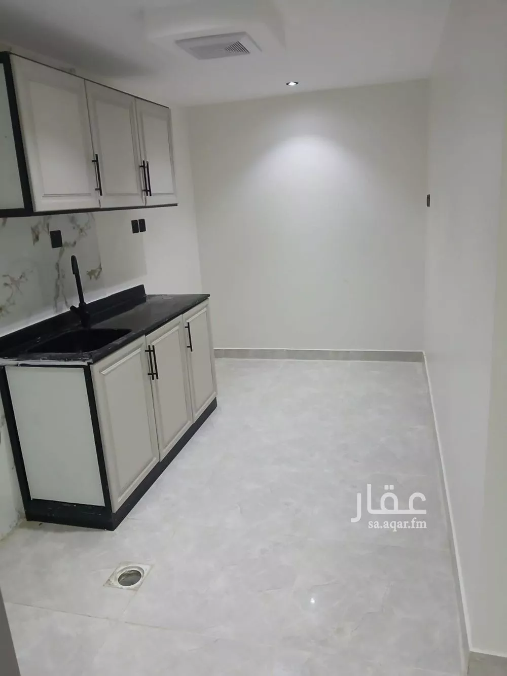 شقة 1 غرف في النسيم الغربي 5