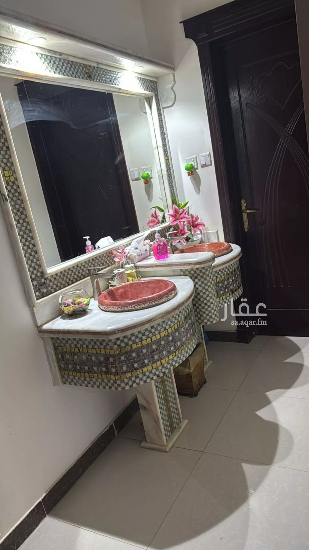 8 bedroom villa in Al Rimal 4