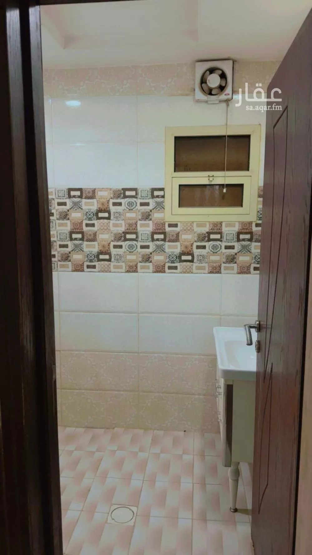 4 bedroom floor in Qurtubah 5