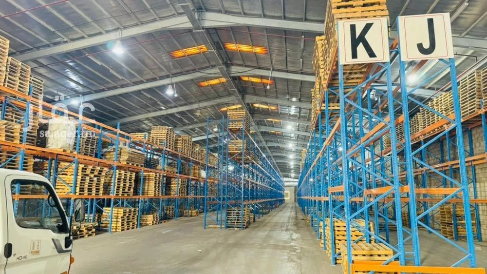 3281 sqm warehouse in Al Mishal 1
