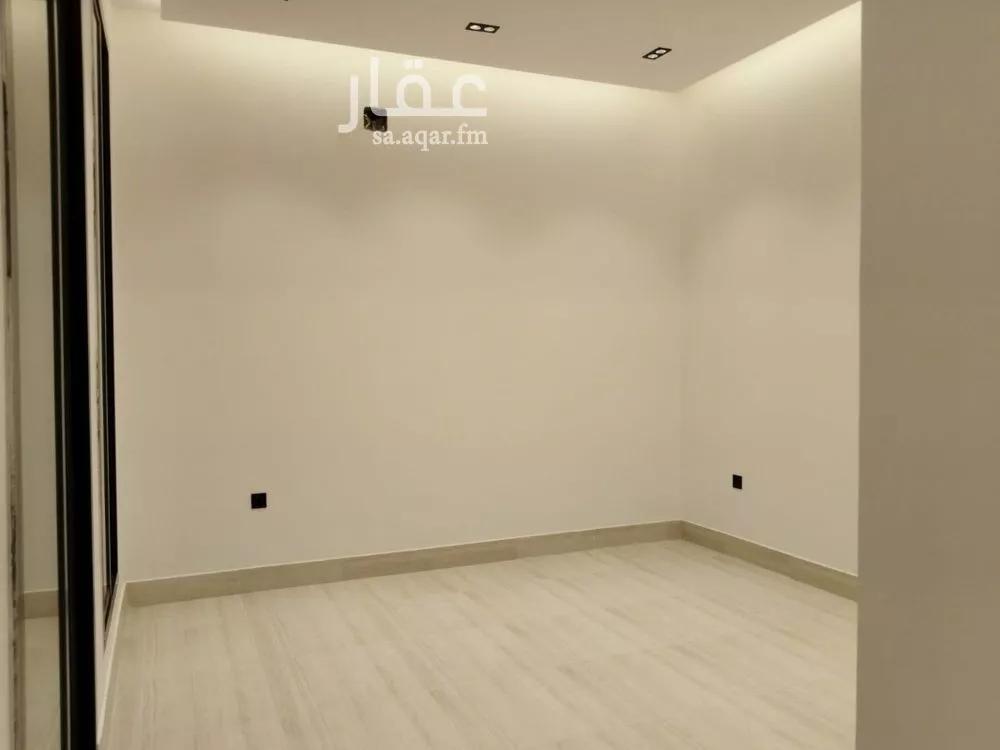 5 bedroom floor in Al Rimal 4