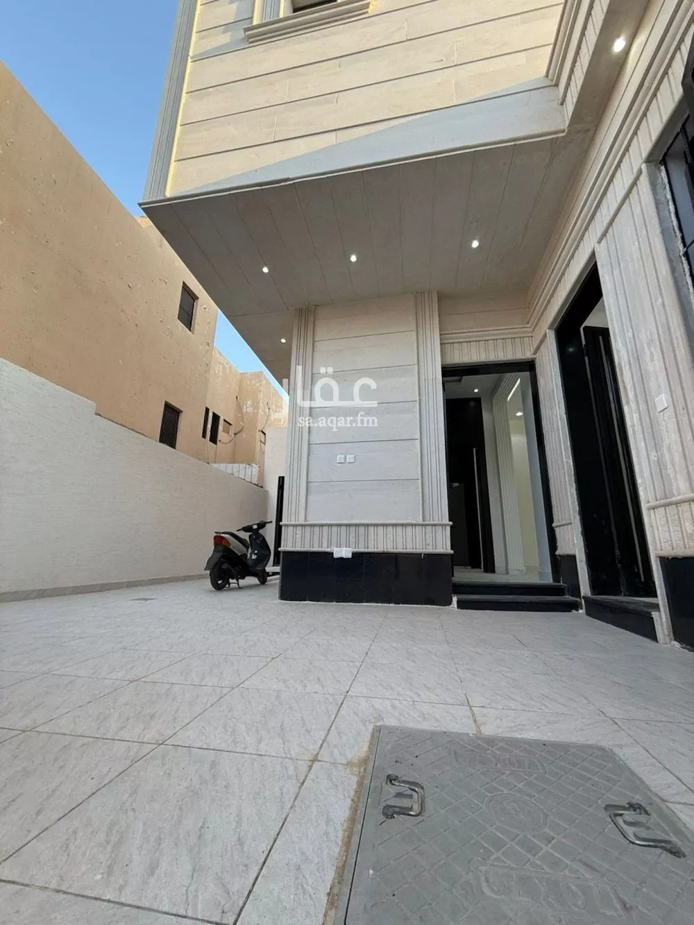 فيلا 5 غرف في العريجاء الغربية 2