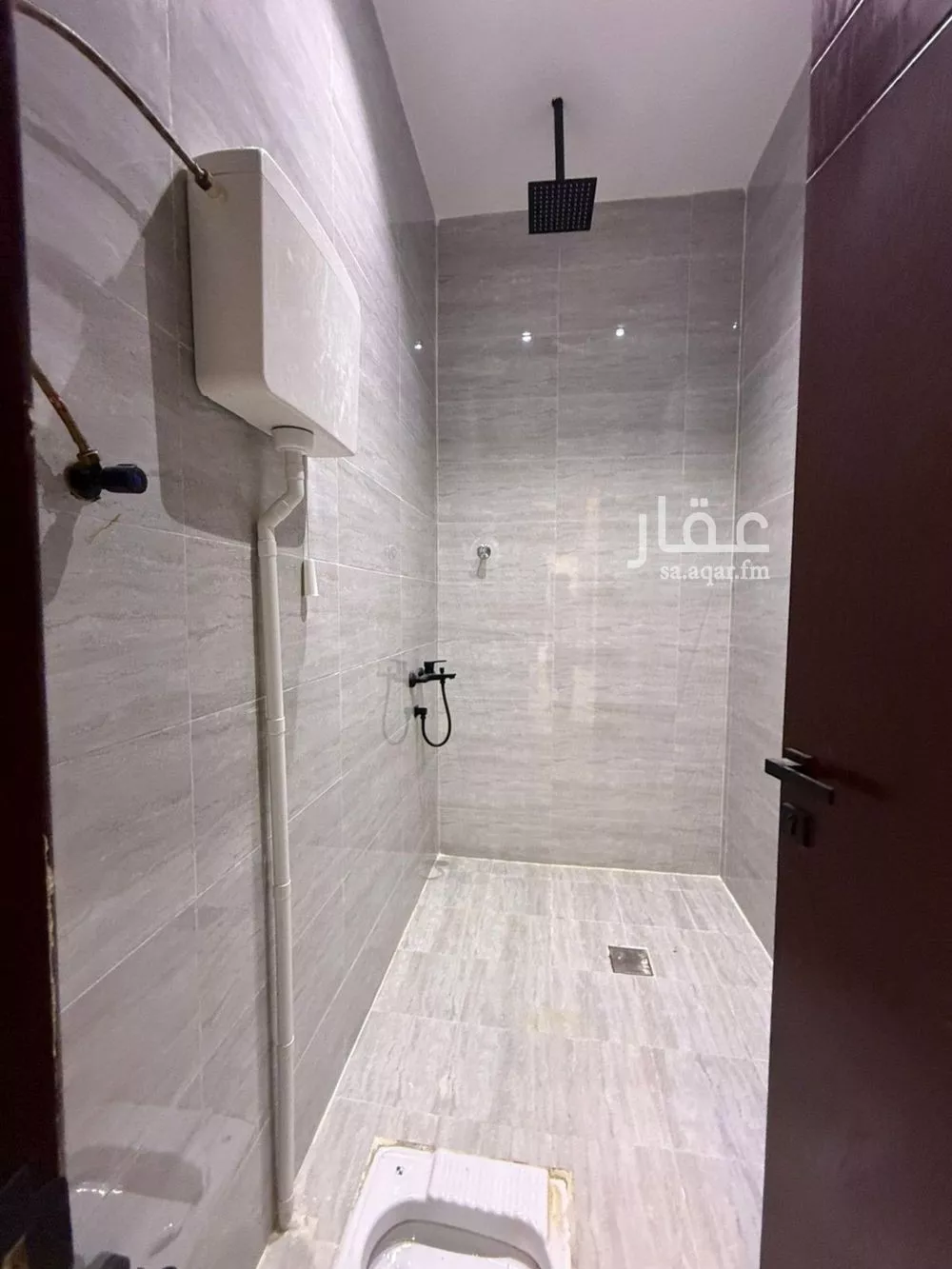 فيلا 5 غرف في عكاظ 5