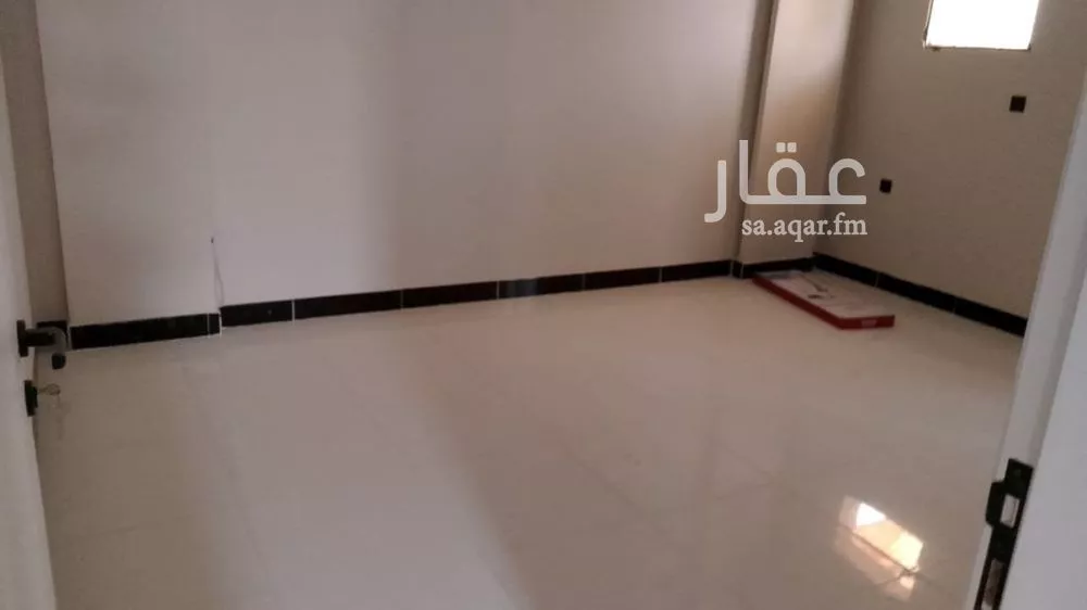 شقة 11 غرف في العدل 5