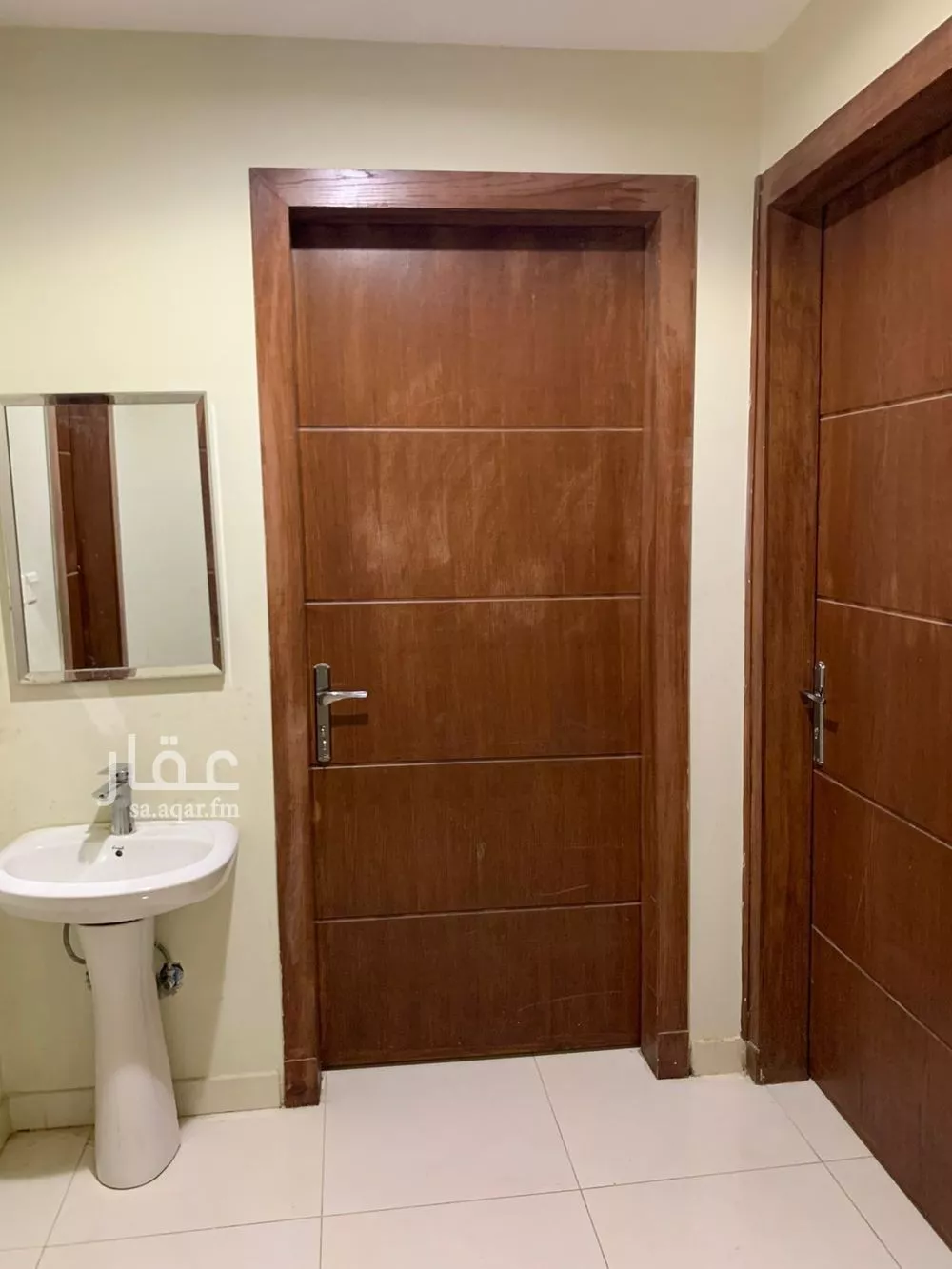 فيلا 18 غرف في عكاظ 3