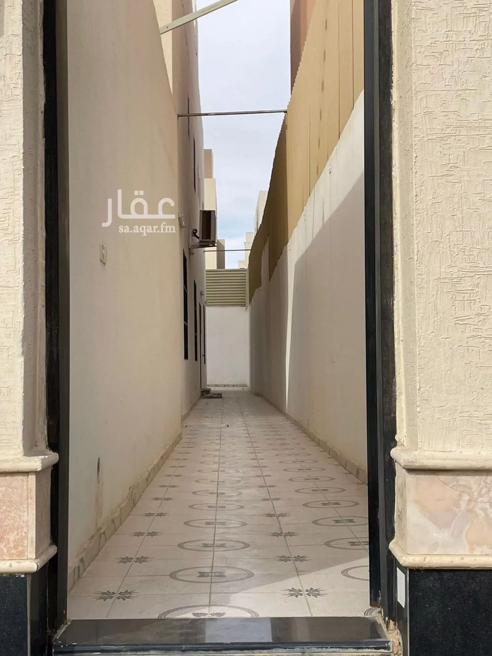 فيلا 15 غرف في طويق 4