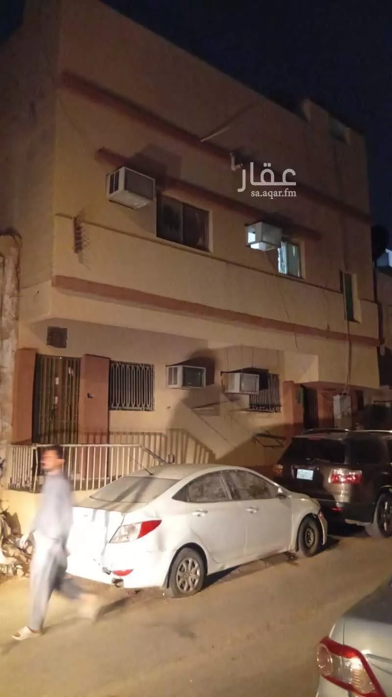 عمارة 104 م² في منفوحة الجديدة 2