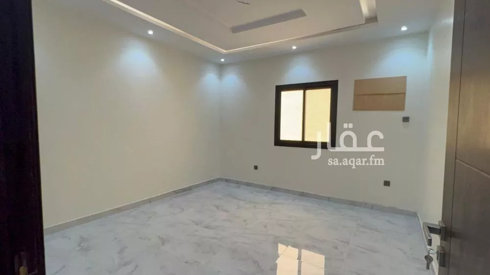 شقة 4 غرف في الريان 4