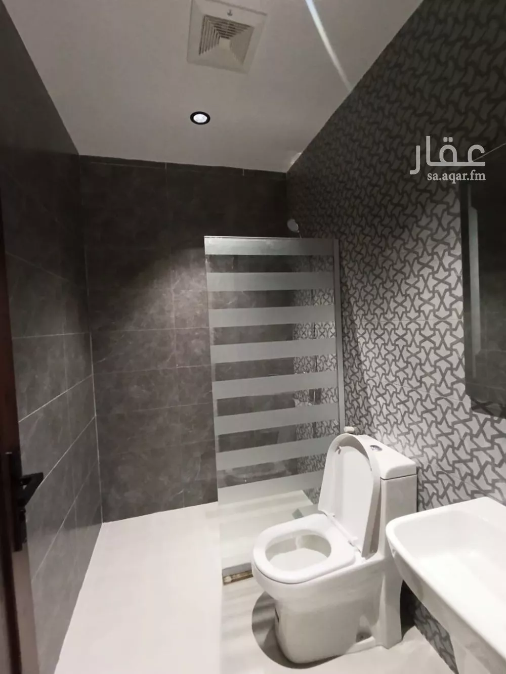 شقة 4 غرف في مشرفة 5