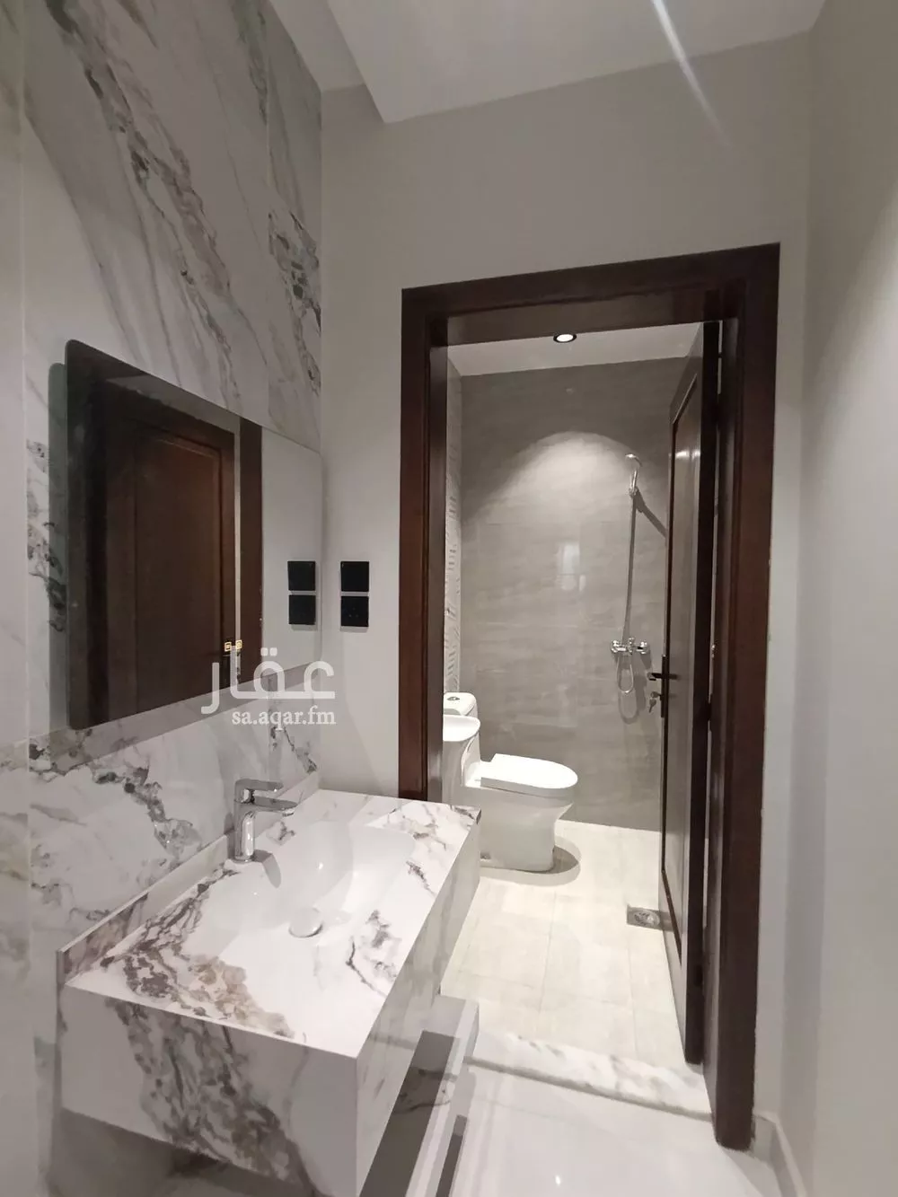 شقة 4 غرف في مشرفة 3