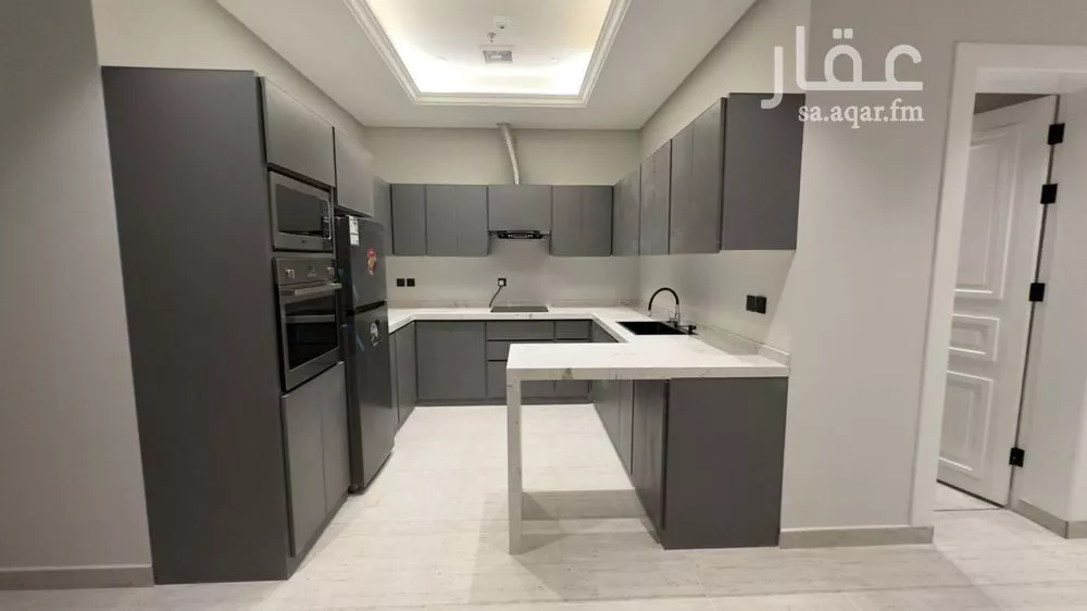 شقة 3 غرف في الملقا 1