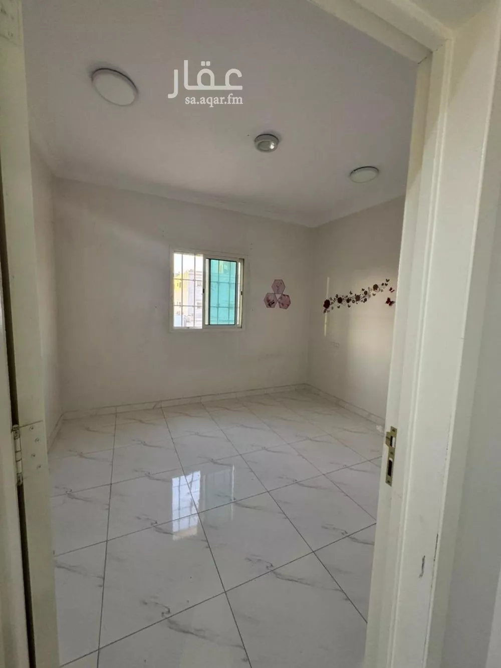 3 bedroom floor in As Saadah 2