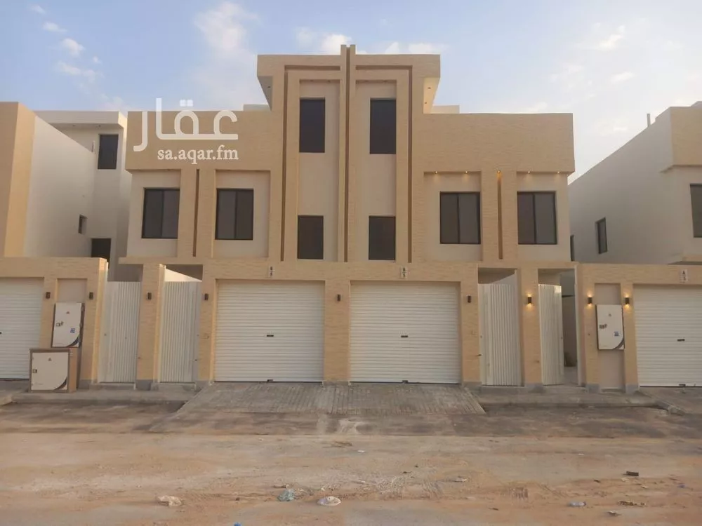 3 bedroom floor in Okaz