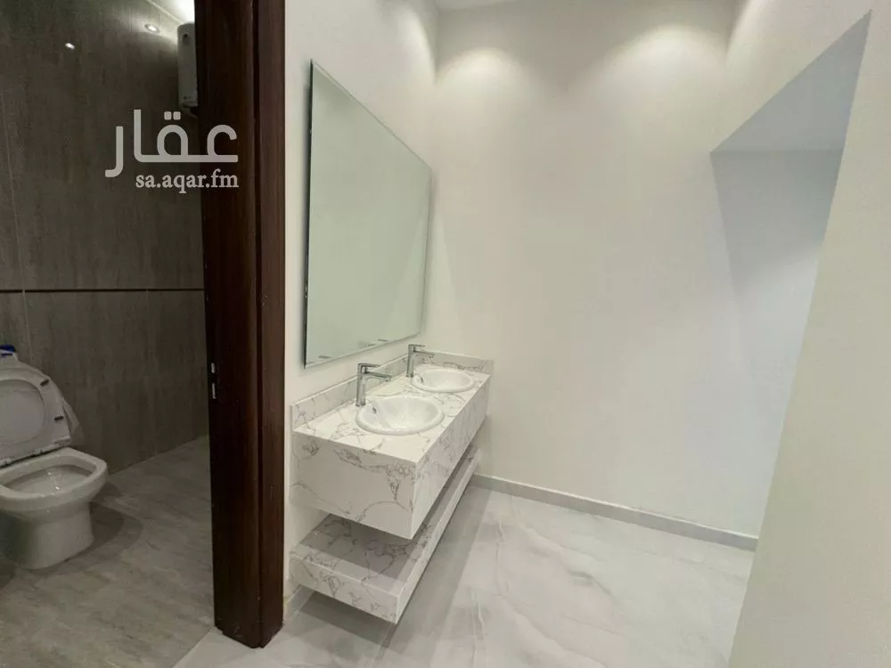 فيلا 6 غرف في ظهرة لبن 4