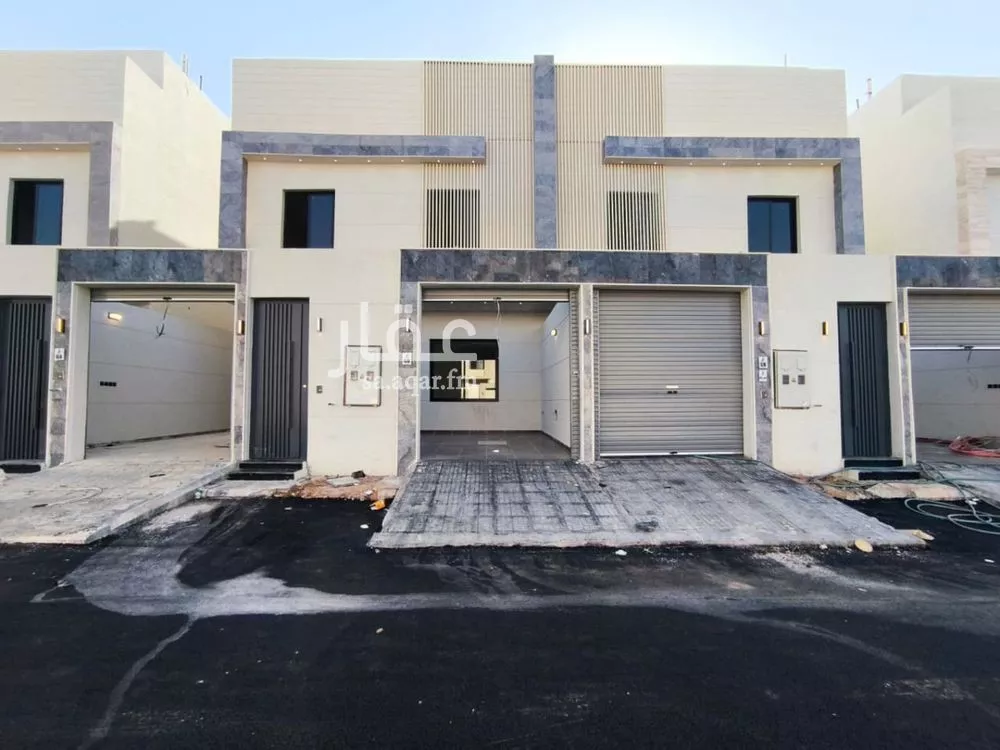 فيلا 5 غرف في عكاظ 2