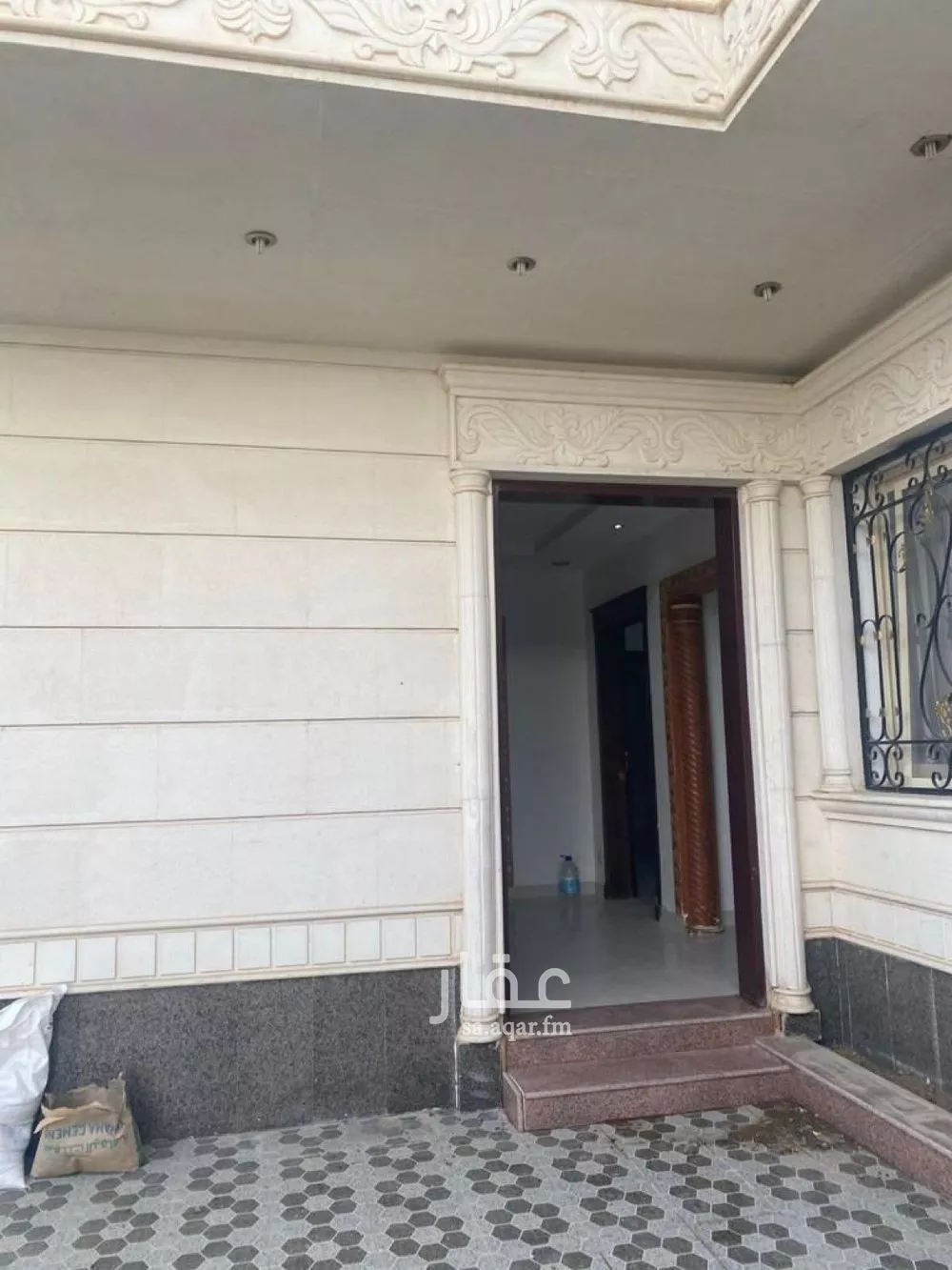 فيلا 4 غرف في الرمال 3