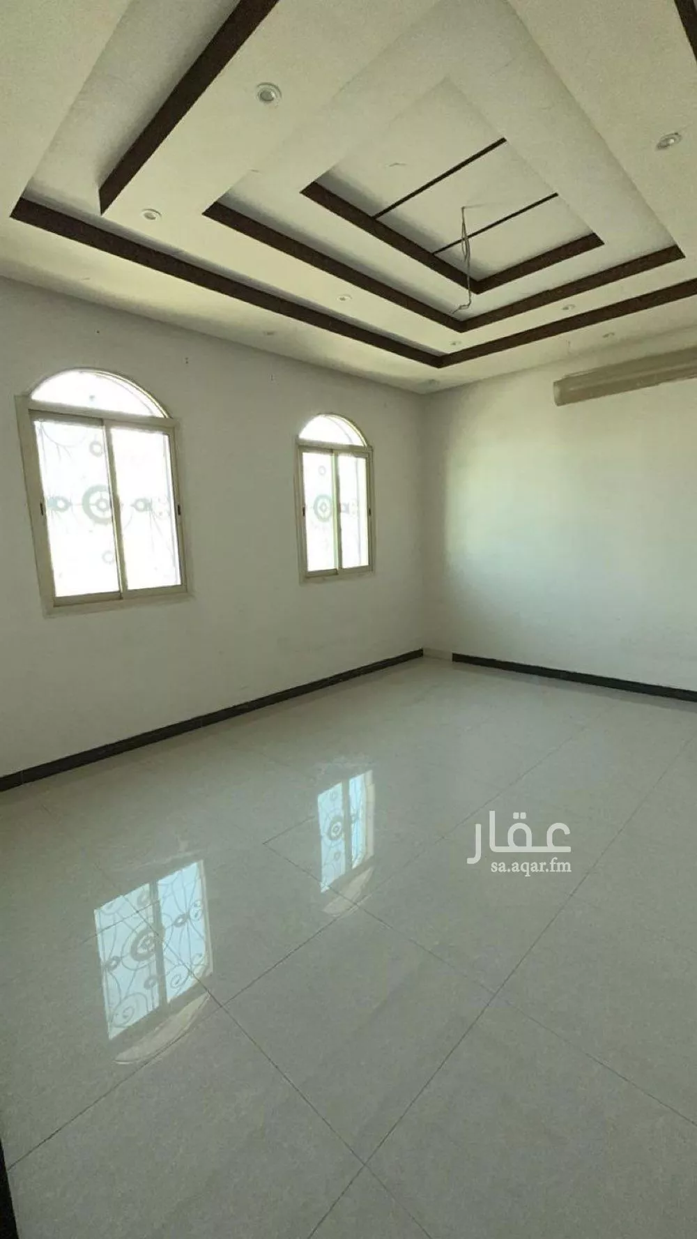 شقة 3 غرف في الرمال 4